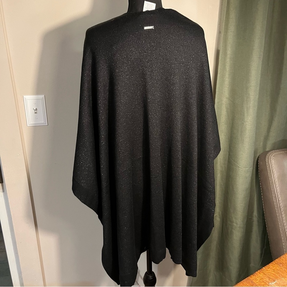 RALPH LAUREN Reverible Poncho Ruana - BLACK or BLACK w/ SILVER METALLIC - OS - Picture 4 of 6